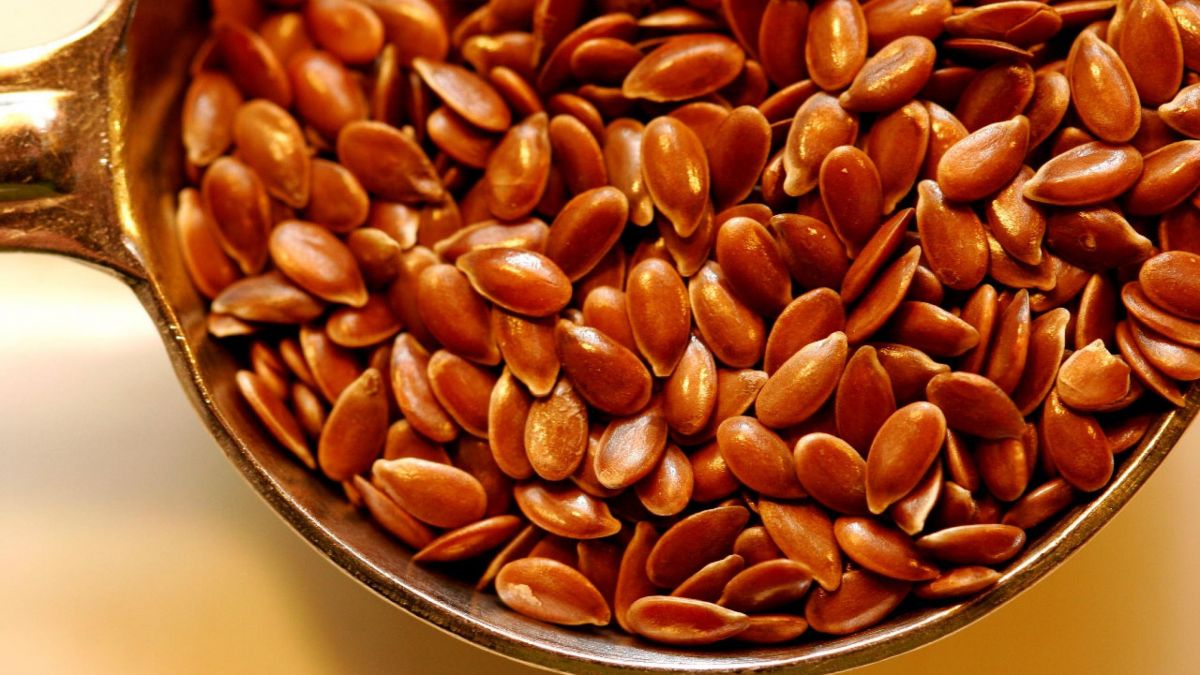 Купить Какие семена льна полезнее: темные или светлые? за 0 грн